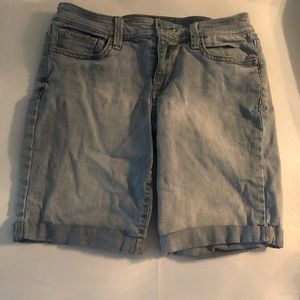Arizona Jean Co light blue shorts